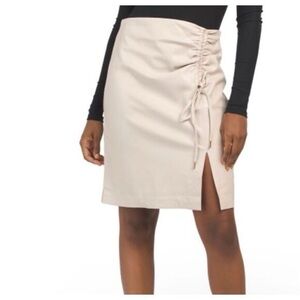 NWT House of Harlow 1960 Cream Leather Ruched Skirt Sz M